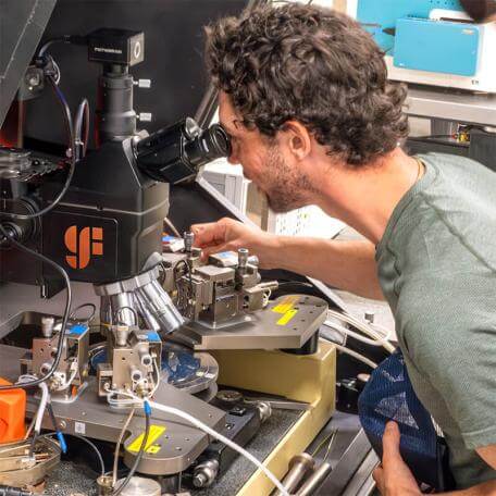 CEMS student test drives the semiconductor probing equipment recently donated by GlobalFoundries