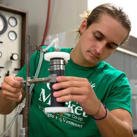 ME student working in a lab