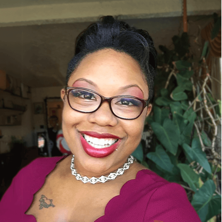 Amber Anderson Headshot