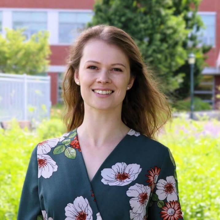 Chelsea Davidson headshot
