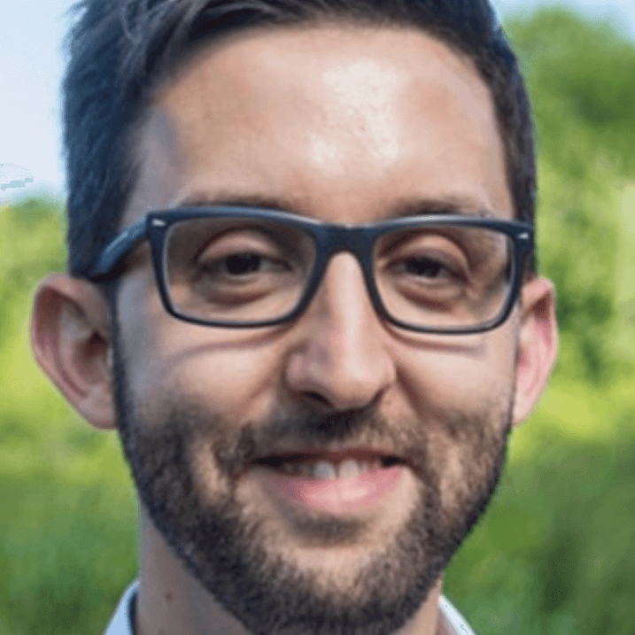 Dustin Kincaid headshot