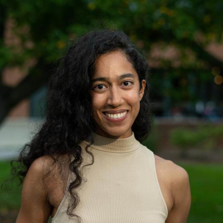 Sarra Talib headshot