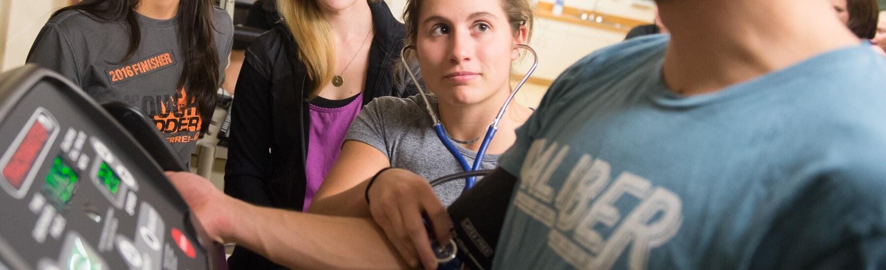 UVM physical therapy students in the lab