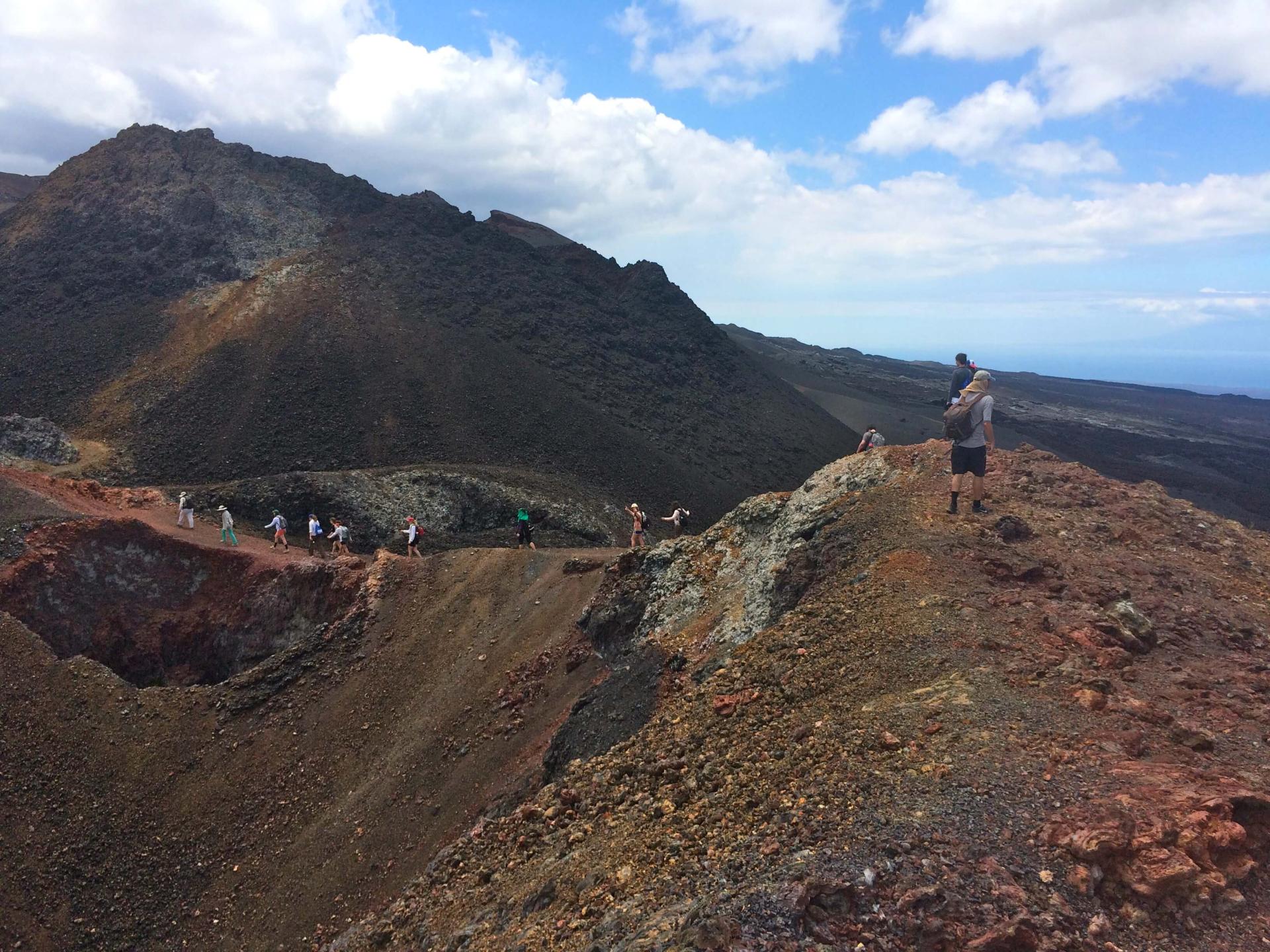 Students walking along trail in Ecuador
