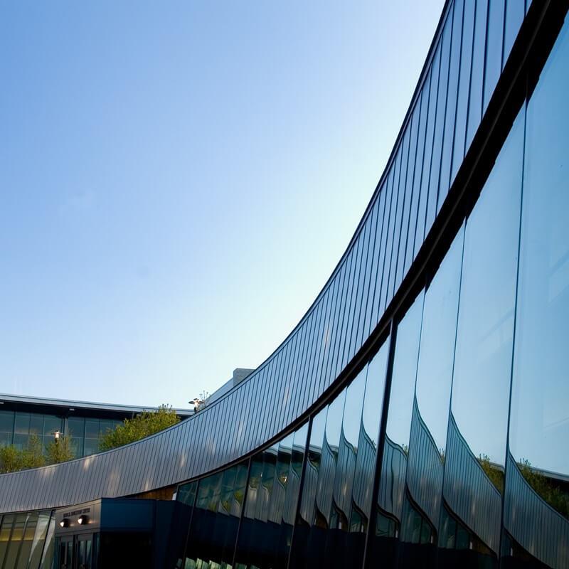 reflective curve
