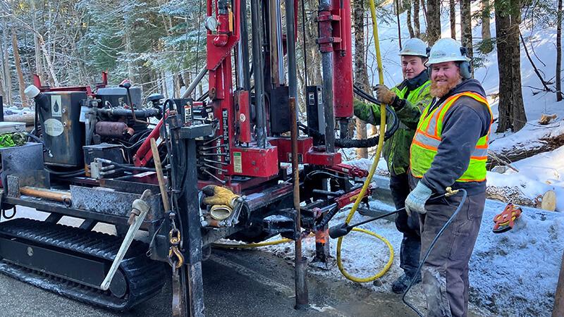 VTrans crew at work on a cold January day